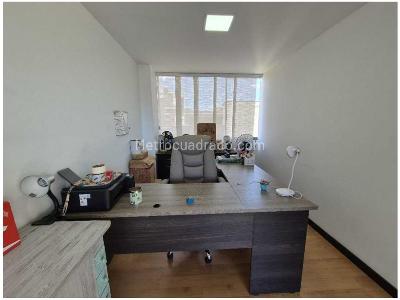 Apartamento de 4 alcobas en venta en Nina Maria, Envigado, 198 m² · foto 19 de 20