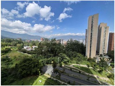 Apartamento en venta en Los Balsos, Medellín · foto 3 de 20