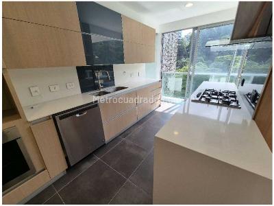 Apartamento en venta en Los Balsos, Medellín · foto 11 de 20