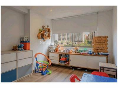 Apartamento de 3 alcobas en venta en San Lucas, Medellín, 160 m² · foto 11 de 12