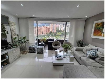 Apartamento de 3 alcobas en venta en Los Balsos, Medellín, 116 m² · foto 2 de 20
