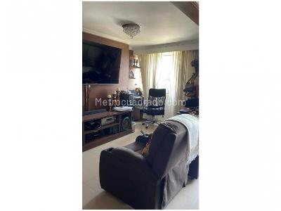 Apartamento de 3 alcobas en venta en Laureles, Medellín, 100 m² · foto 2 de 4