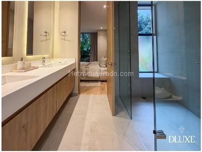 Apartamento de 2 alcobas en venta en El Poblado, Medellín, 132 m² · foto 19 de 20