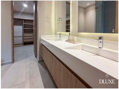 Apartamento de 2 alcobas en venta en El Poblado, Medellín, 132 m² · foto 20 de 20