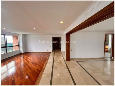 Apartamento de 3 alcobas en venta en Los Balsos, Medellín, 211 m² · foto 18 de 20