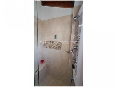 Casa de 4 alcobas en venta en Las Vegas, Sabaneta, 130 m² · foto 14 de 20