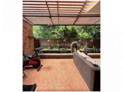 Casa de 3 alcobas en venta en La Abadia, Envigado, 166 m² · foto 20 de 20