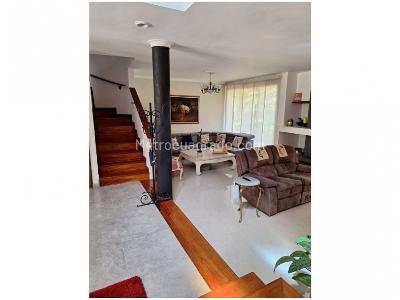 Casa de 3 alcobas en venta en Cola Del Zorro, Medellín, 355 m² · foto 5 de 20