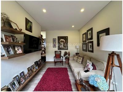 Casa de 3 alcobas en venta en Las Palmas, Medellín, 360 m² · foto 12 de 20