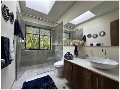 Casa de 3 alcobas en venta en Las Palmas, Medellín, 360 m² · foto 14 de 20