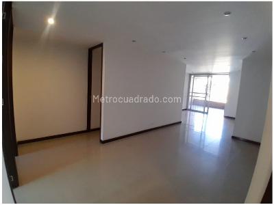 Apartamento de 3 alcobas en venta en Laureles, Medellín, 99 m² · foto 3 de 6
