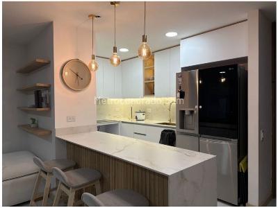 Apartamento en venta en Loma Del Escobero, Envigado · foto 4 de 15