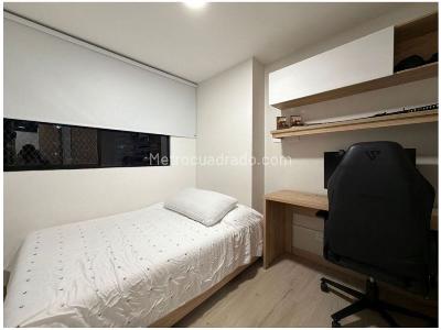 Apartamento en venta en Loma Del Escobero, Envigado · foto 10 de 15