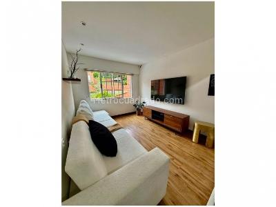 Casa de 3 alcobas en venta en Loma De Las Brujas, Envigado, 200 m² · foto 11 de 20