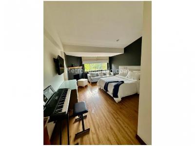 Casa de 3 alcobas en venta en Loma De Las Brujas, Envigado, 200 m² · foto 12 de 20