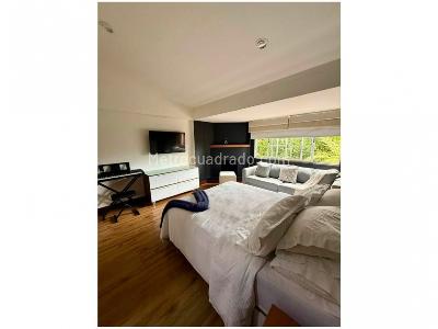Casa de 3 alcobas en venta en Loma De Las Brujas, Envigado, 200 m² · foto 13 de 20