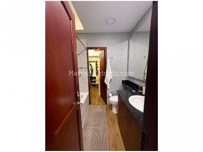 Casa de 3 alcobas en venta en Loma De Las Brujas, Envigado, 200 m² · foto 14 de 20