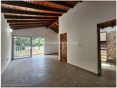 Apartamento en venta en La Floresta, Medellín · foto 3 de 18