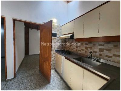 Apartamento en venta en La Floresta, Medellín · foto 6 de 18