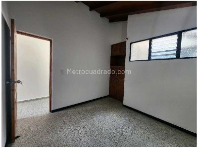 Apartamento en venta en La Floresta, Medellín · foto 11 de 18