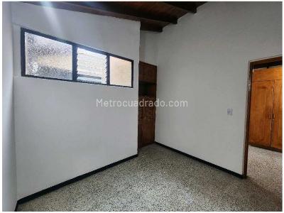Apartamento en venta en La Floresta, Medellín · foto 14 de 18