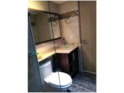 Apartamento de 2 alcobas en venta en Loma De Los Bernal, Medellín, 80 m² · foto 8 de 10