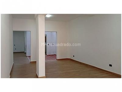 Casa de 4 alcobas en venta en Santa Teresita, Medellín, 203 m² · foto 10 de 20