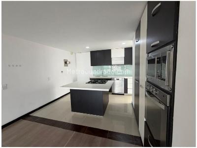 Apartamento en venta en Loma De Las Brujas, Envigado · foto 20 de 20