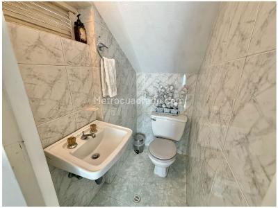 Casa de 5 alcobas en venta en El Poblado, Medellín, 305 m² · foto 8 de 20