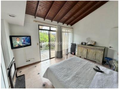 Casa de 5 alcobas en venta en El Poblado, Medellín, 305 m² · foto 18 de 20