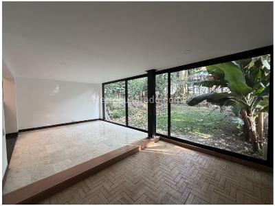 Casa de 3 alcobas en venta en San Lucas, Envigado, 220 m² · foto 6 de 20