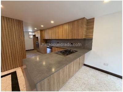 Casa de 3 alcobas en venta en San Lucas, Envigado, 220 m² · foto 12 de 20