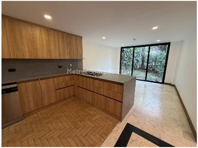 Casa de 3 alcobas en venta en San Lucas, Envigado, 220 m² · foto 13 de 20