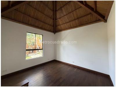 Casa de 3 alcobas en venta en San Lucas, Envigado, 220 m² · foto 20 de 20