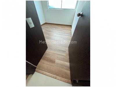 Apartamento de 3 alcobas en venta en Las Lomitas, Sabaneta, 90 m² · foto 8 de 20