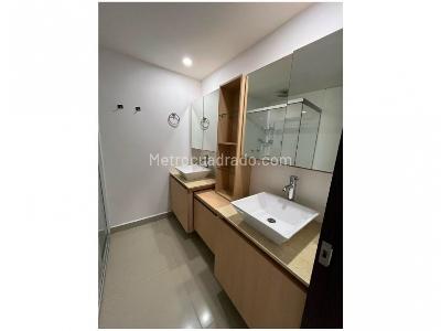 Apartamento de 3 alcobas en venta en Las Lomitas, Sabaneta, 90 m² · foto 10 de 20