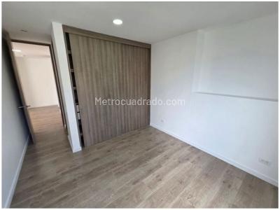 Apartamento en venta en Loma De Las Brujas, Envigado · foto 7 de 12