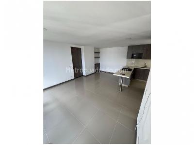 Apartamento en venta en Camino Verde, Envigado · foto 2 de 18