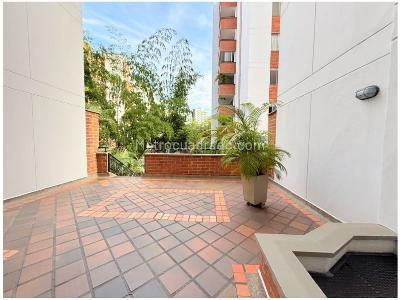 Apartamento de 3 alcobas en venta en Castropol, Medellín, 120 m² · foto 20 de 20