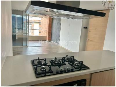 Apartamento en venta en Loma Del Esmeraldal, Envigado · foto 6 de 20