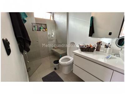 Apartamento en venta en Castropol, Medellín · foto 18 de 20
