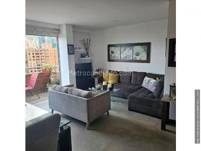 Apartamento de 2 alcobas en venta en Patio Bonito, Medellín, 99 m² · foto 3 de 19