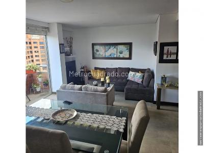 Apartamento de 2 alcobas en venta en Patio Bonito, Medellín, 99 m² · foto 4 de 19