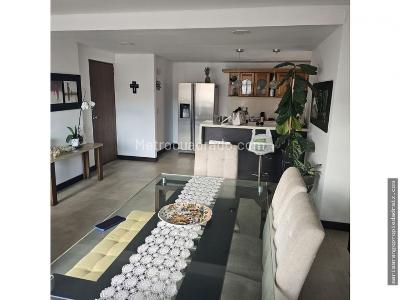 Apartamento de 2 alcobas en venta en Patio Bonito, Medellín, 99 m² · foto 5 de 19