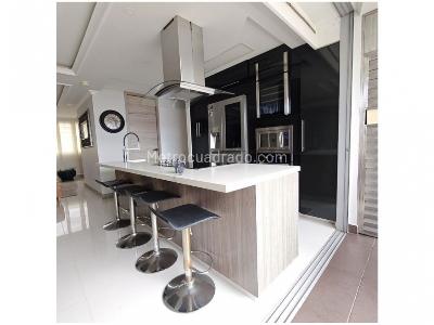 Apartamento de 3 alcobas en venta en Castropol, Medellín, 126 m² · foto 5 de 20