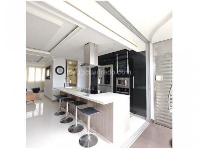 Apartamento de 3 alcobas en venta en Castropol, Medellín, 126 m² · foto 6 de 20