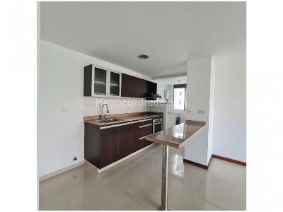 Apartamento de 3 alcobas en venta en Loma De San Julian, Medellín, 92 m² · foto 4 de 19