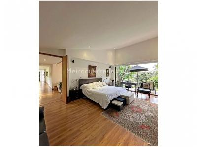 Casa de 3 alcobas en venta en Alto De Las Palmas, Envigado, 450 m² · foto 12 de 20