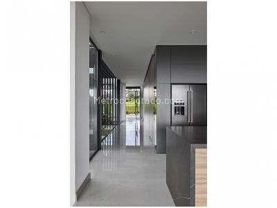Casa de 4 alcobas en venta en Alto De Las Palmas, Envigado, 490 m² · foto 6 de 20