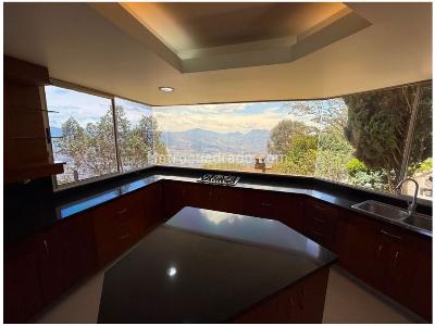 Casa de 3 alcobas en venta en Las Palmas, Medellín, 543 m² · foto 4 de 20